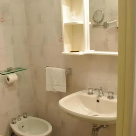 Bed and breakfast Veronica 3*