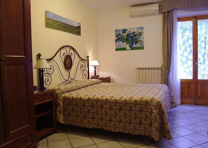 Veronica B&B 카스텔누오보베라덴가