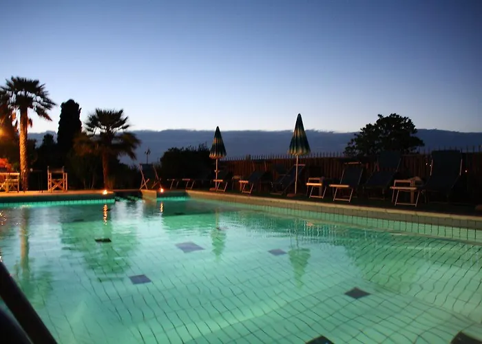 Veronica 3* 카스텔누오보베라덴가