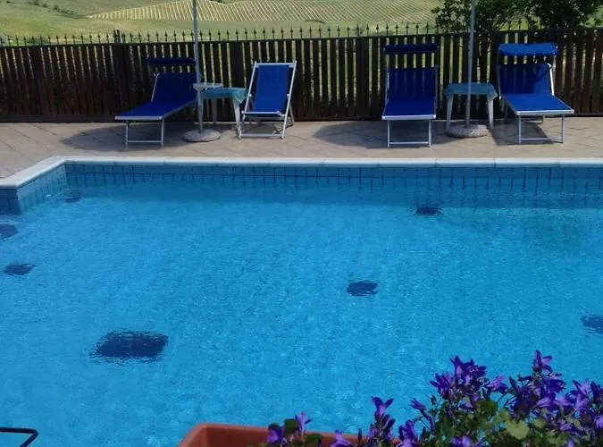 Veronica 3* 카스텔누오보베라덴가